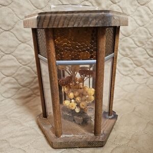 Wooden tea light candle holder